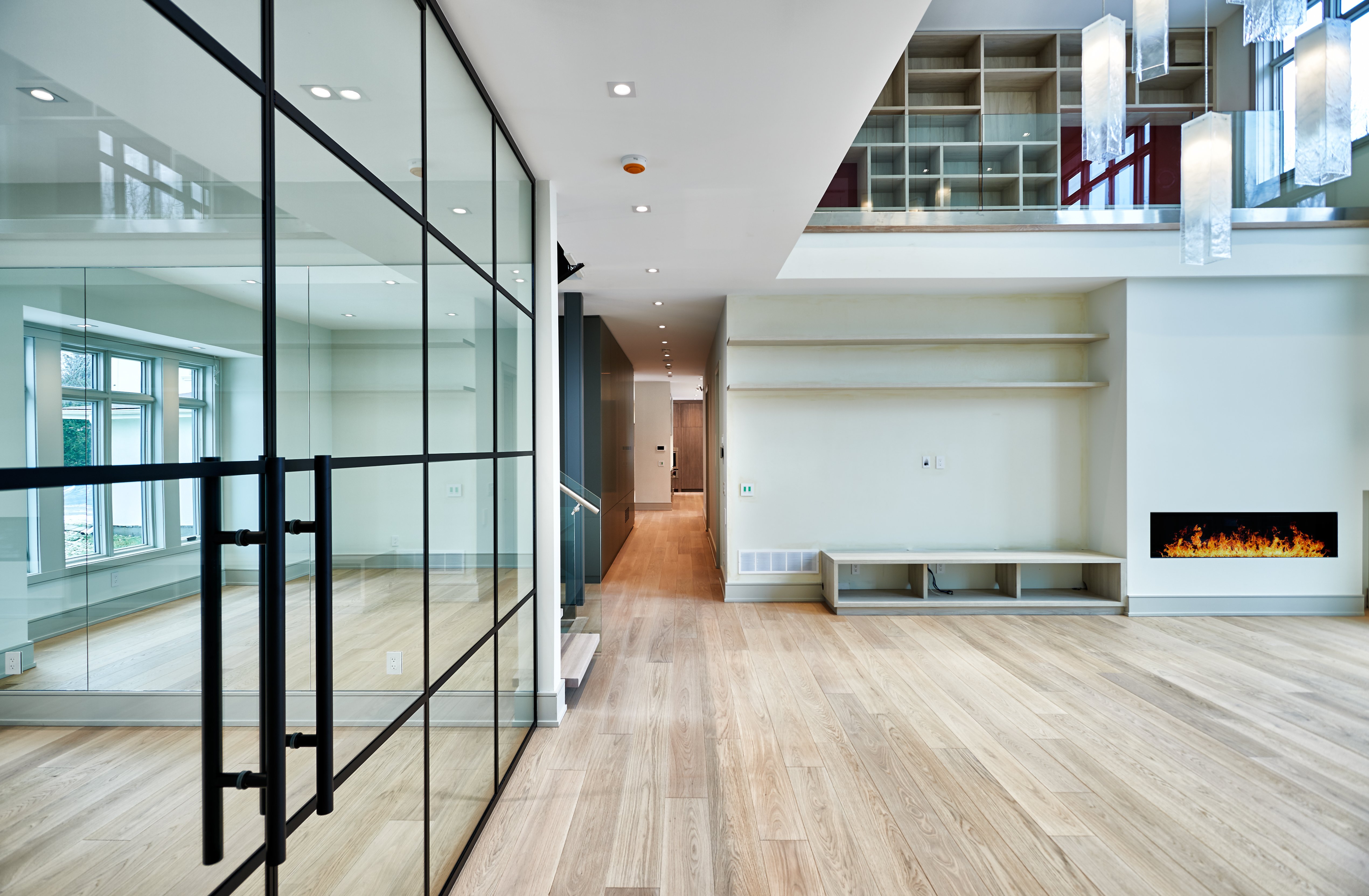 21 Personna Blvd.  - 4764