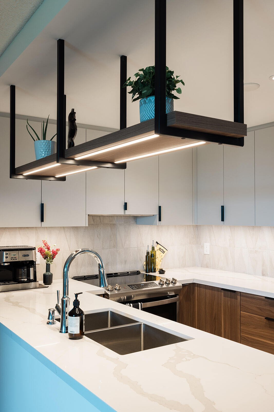 Willowdale Condo Kitchen & Bathroom Renovation