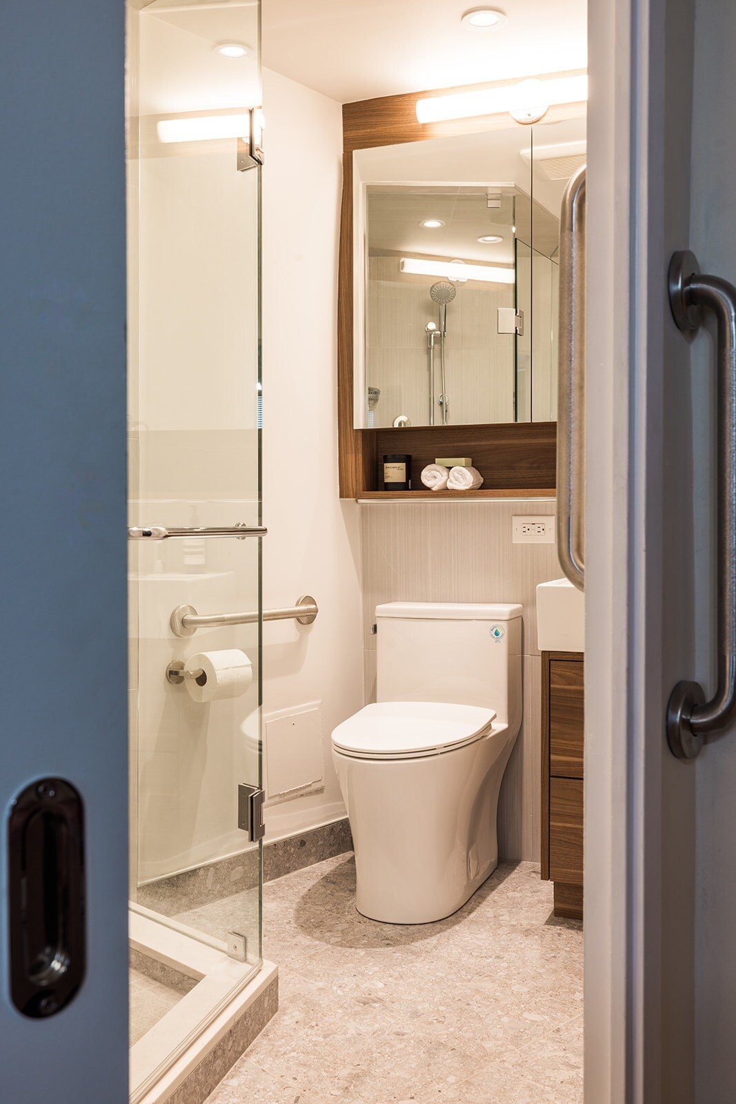 Etobicoke West Mall Condo Universal Bathroom Renovation