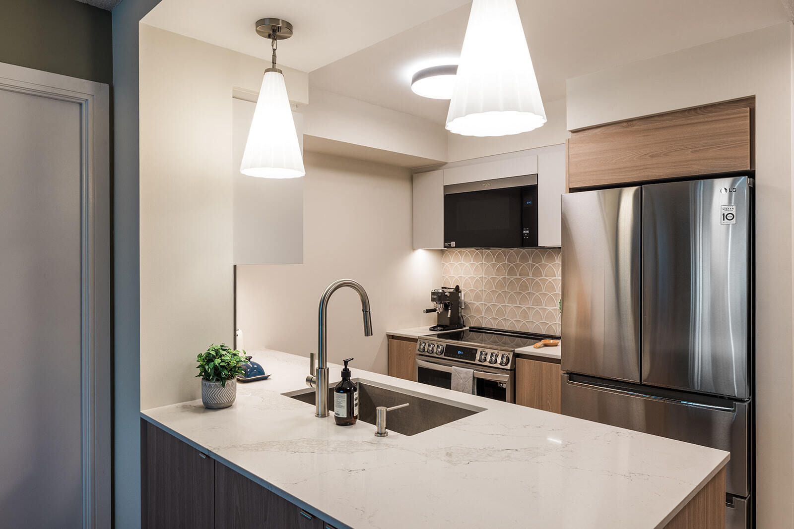 Etobicoke Condo Kitchen Renovation