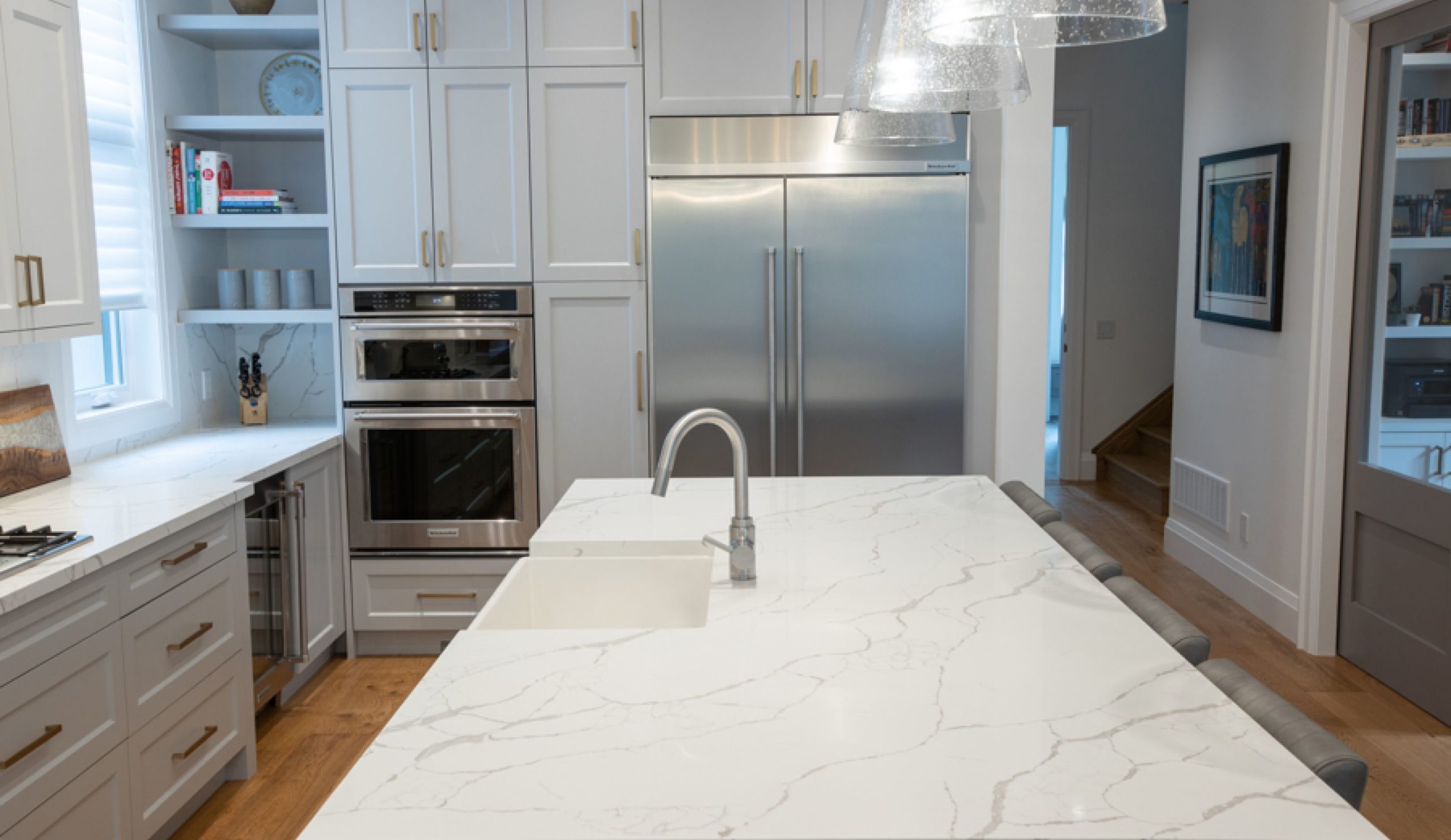 17-feature-Willowdale-Transitional-Kitchen@3x-scaled